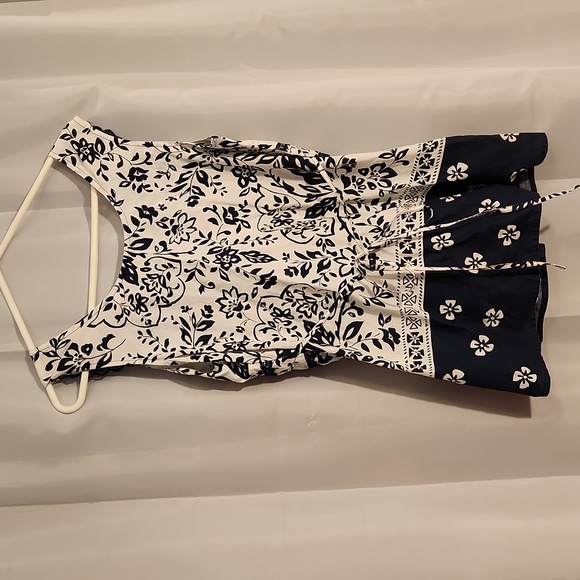 ALC At last Women's Black and White  Large Classics Blouse - Picture 2 of 4